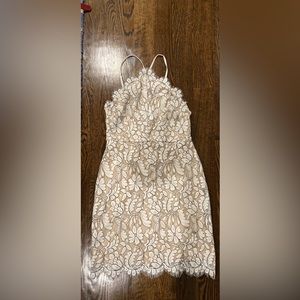 Lulu’s Mini Bodycon White Lace Dress
